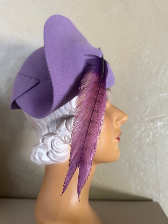 RADIANT 1940\'s PURPLE FELT HAT + UPTURNED BRIM  + MATCHING LONG FEATHER & QUILL main image 4